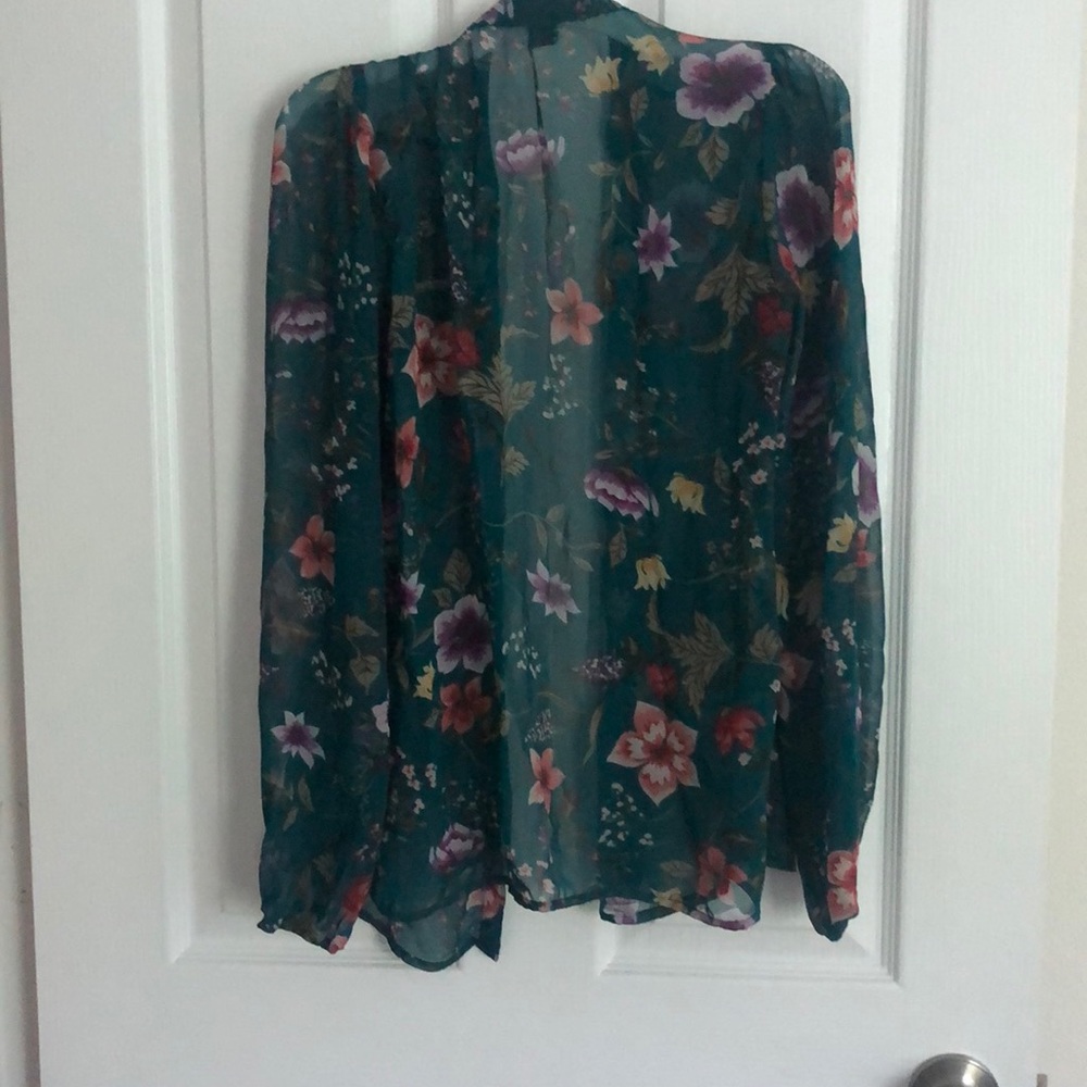 Sheer floral shirt - Picture 2 of 2